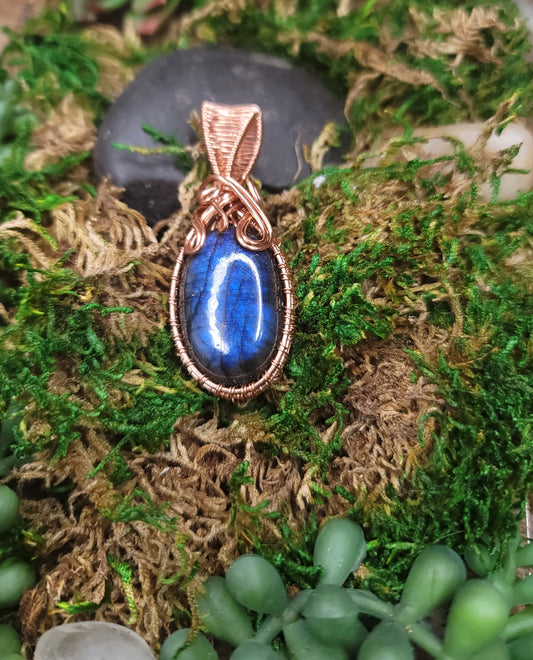 Labradorite & Copper Wire Wrapped Pendant