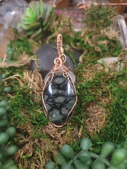 Kambaba Jasper & Copper Wire Wrapped Pendant